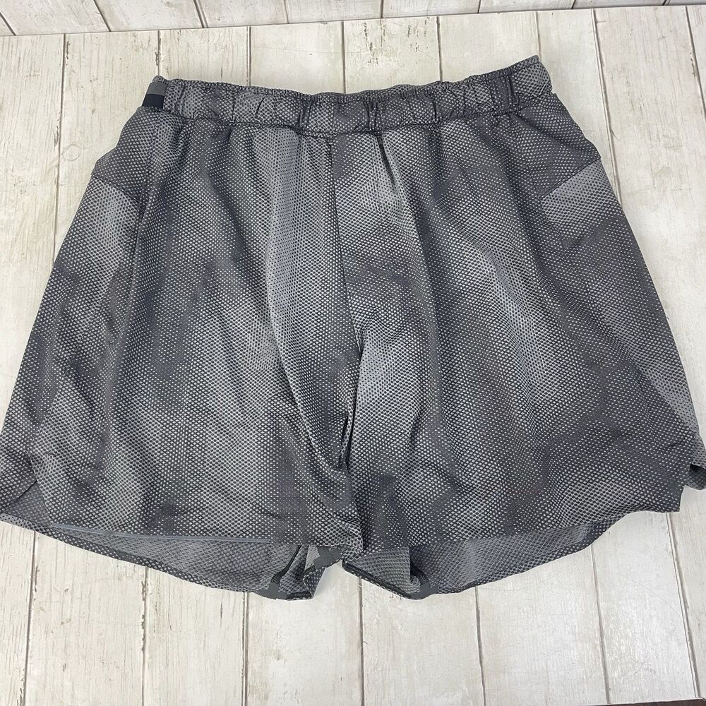 Lululemon Surge Lined 6" Shorts Men's L Variegated Mesh Camo Gray